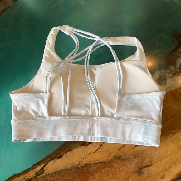 Guess Brand Workout Set ❤️ - Picture 3 of 8